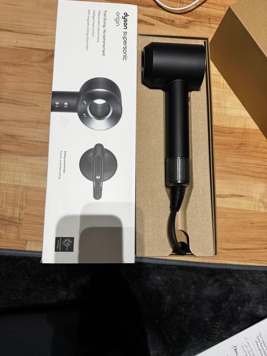 Сешоар Dyson supersonic origin