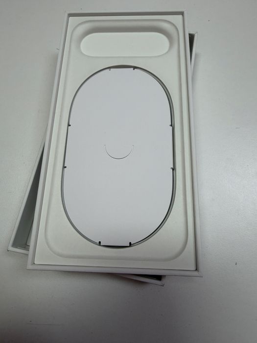 Нов Iphone 17 Air ,Sky Blue,256 Gb