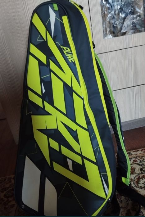 Продается сумка-рюкзак для большого тенниса