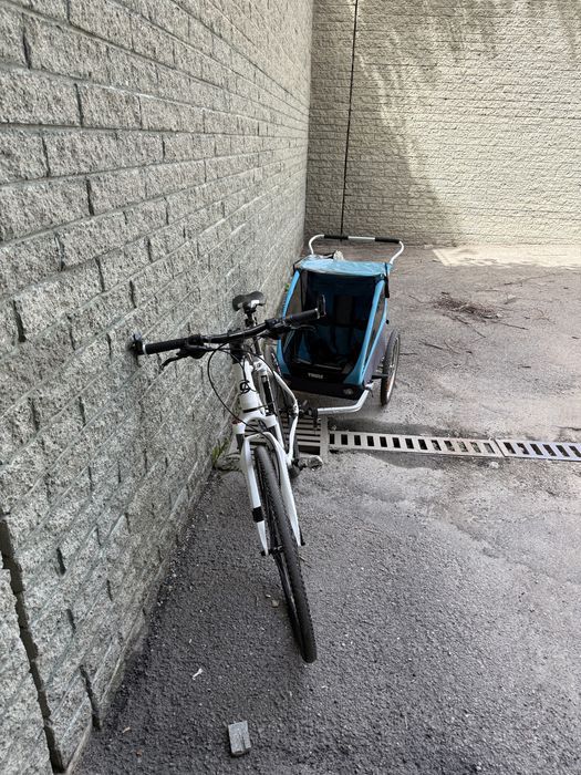 Велосипед Cannondale Quick CX L + велоколяска Thule Coaster XT