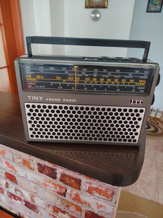 Vind radio itt tiny 4 band