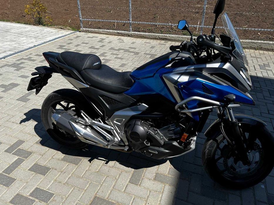 Honda NC750X 2021