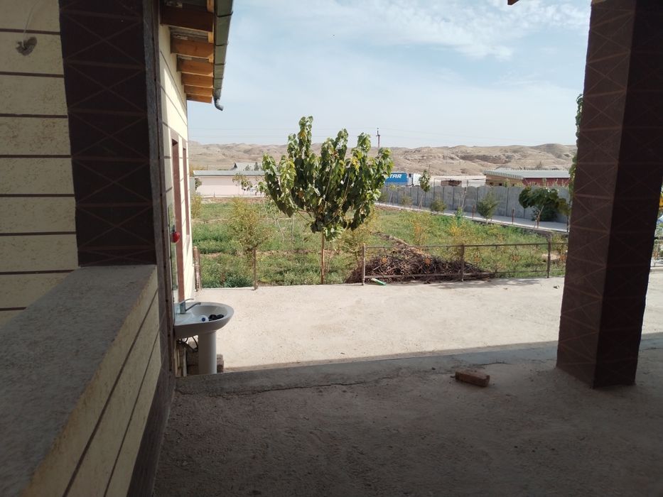 Яшаш уй таёр янги курилган