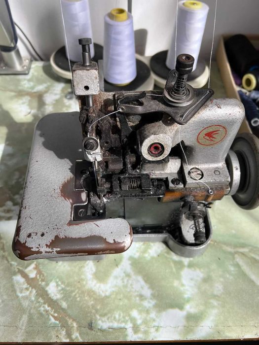 промышленный оверлок