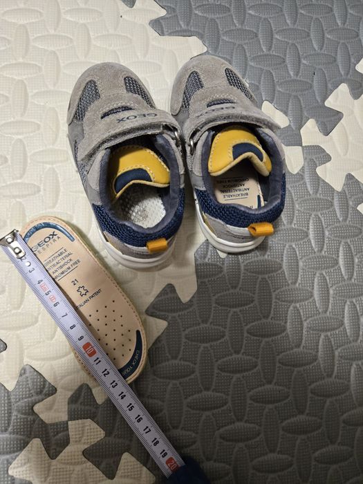 Кроссовки Geox оригинал 21 р