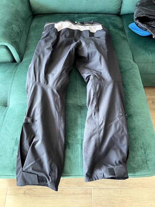 Vand pantaloni motocicleta Revit Horizon 3 H2O negri marimea L