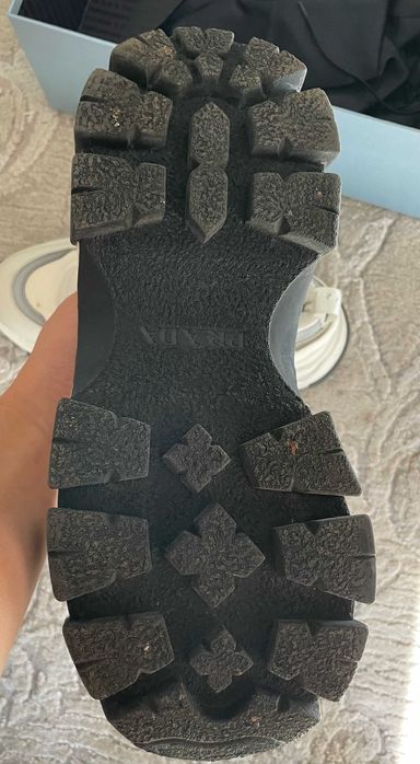 Adidasi Prada ORIGINALI