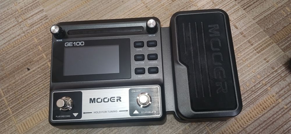 Гитарный процессор MOOER GE-100