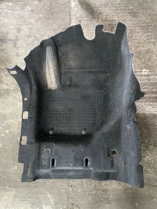 Pres mocheta sofer VOLVO V40 2012+ 30733968