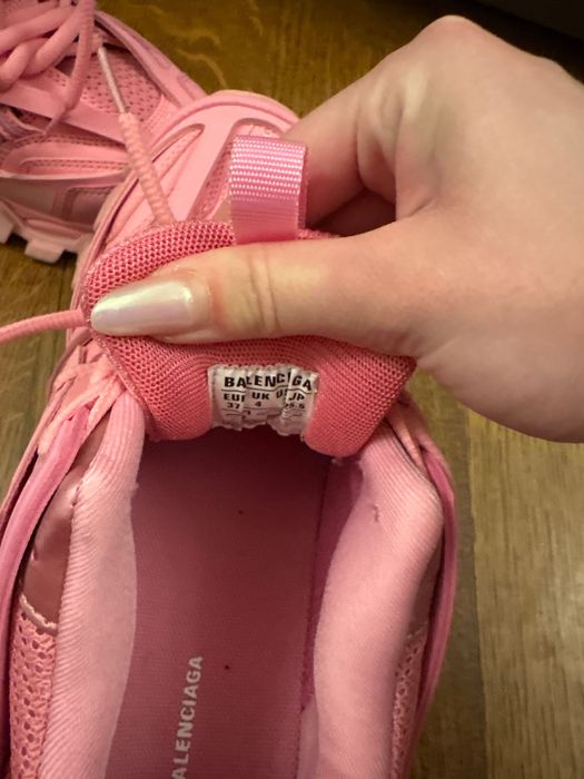 Balenciaga track pink