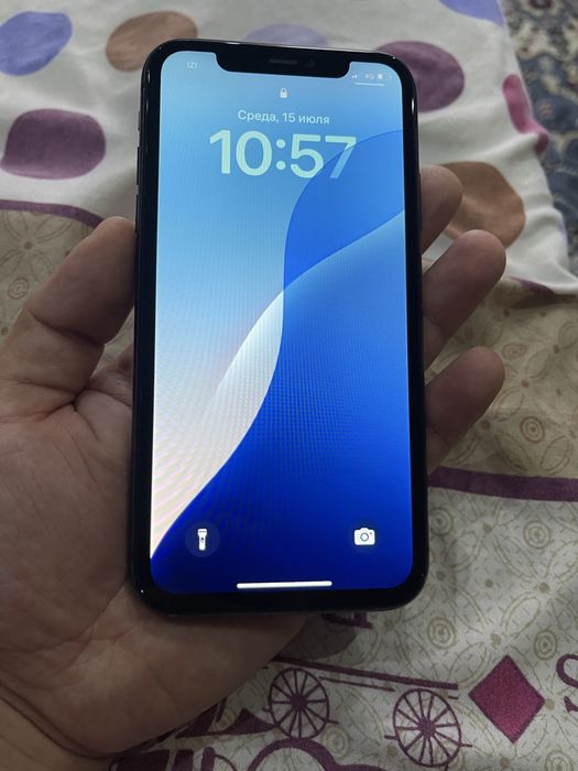 В продаже Айфон 11. 64Gb