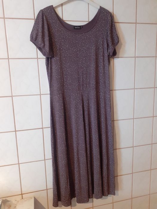 Rochie mov cu picouri albe