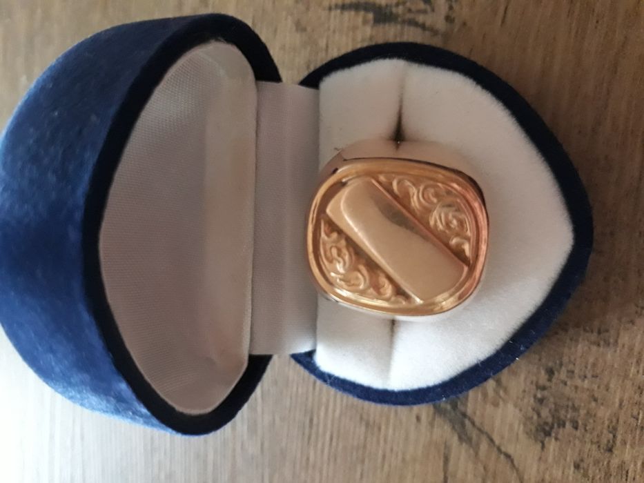 Руски Мъжки златен пръстен от времето на СССР 8.11гр