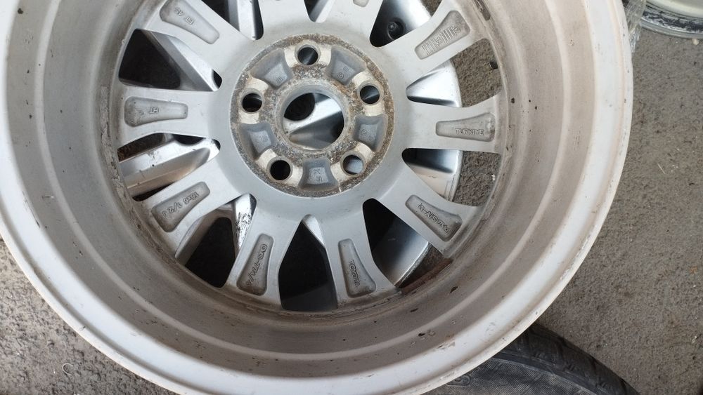 Тоета оригинал диски р16, R16 camry 5*114.3