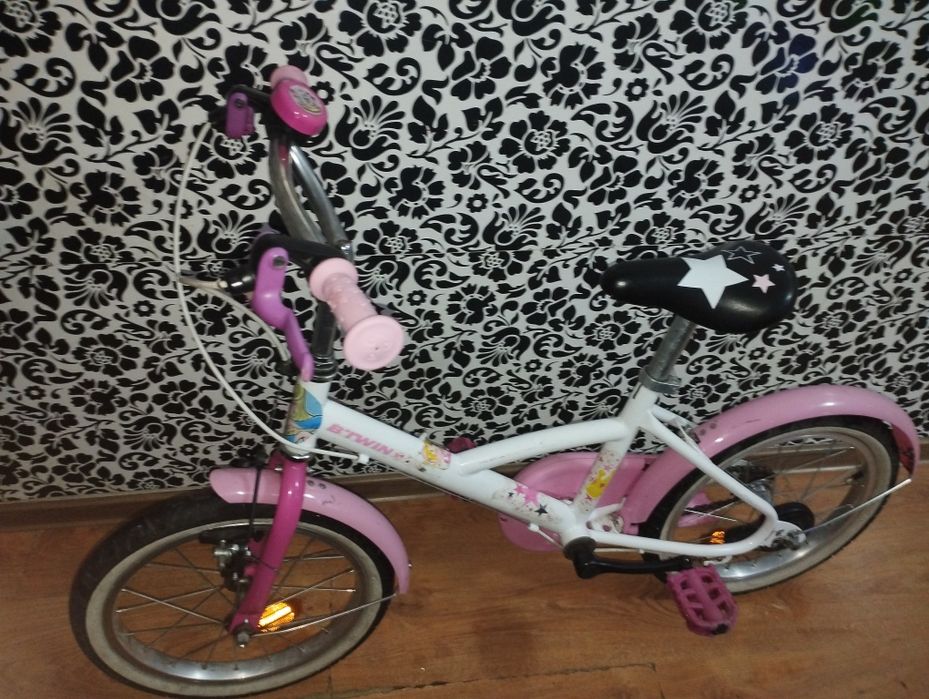 Bicicletă copii 4-7 ani