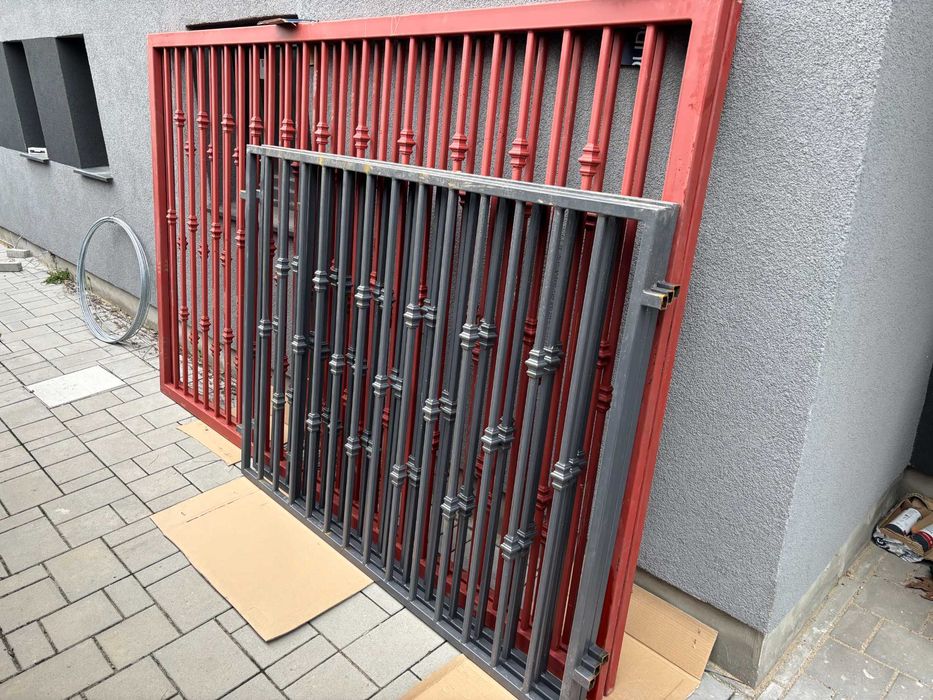 Vand panouri de gard metalice