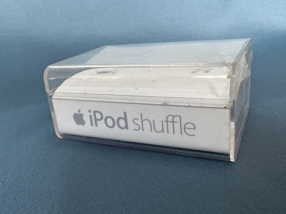 Айпод , Apple Ipod shuffle 2gb , mode A1204