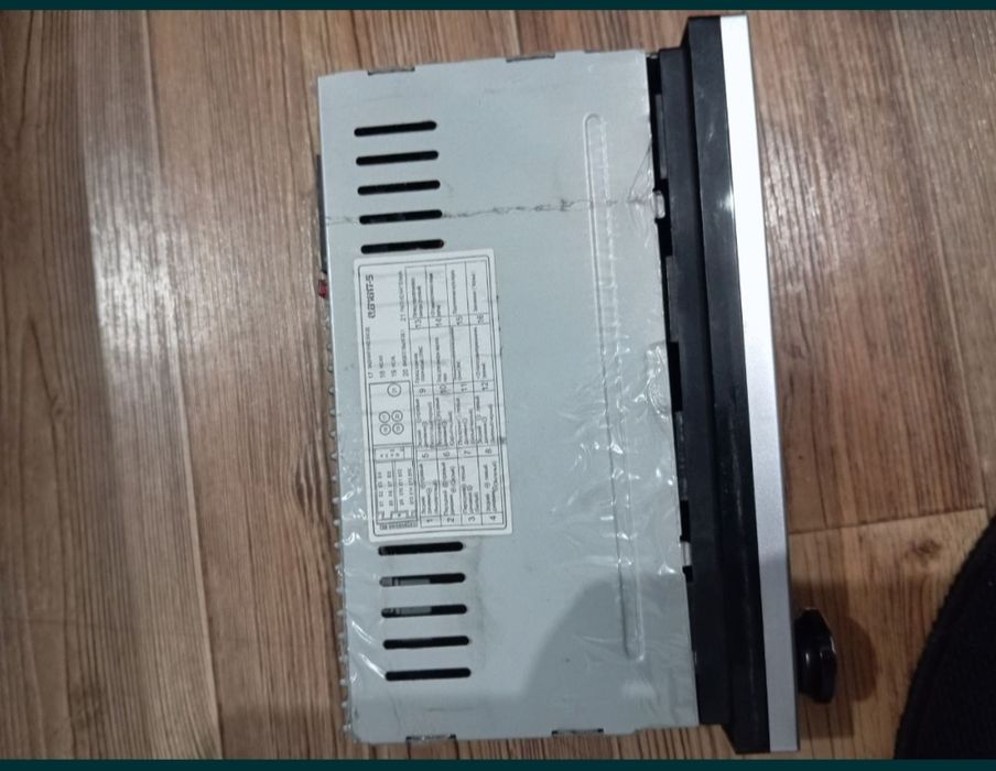 Продам магнитолу