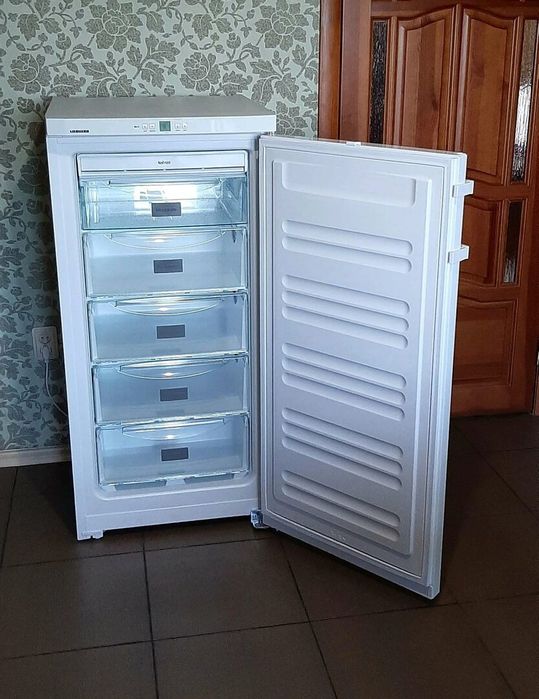 Холодильник морозильная камера