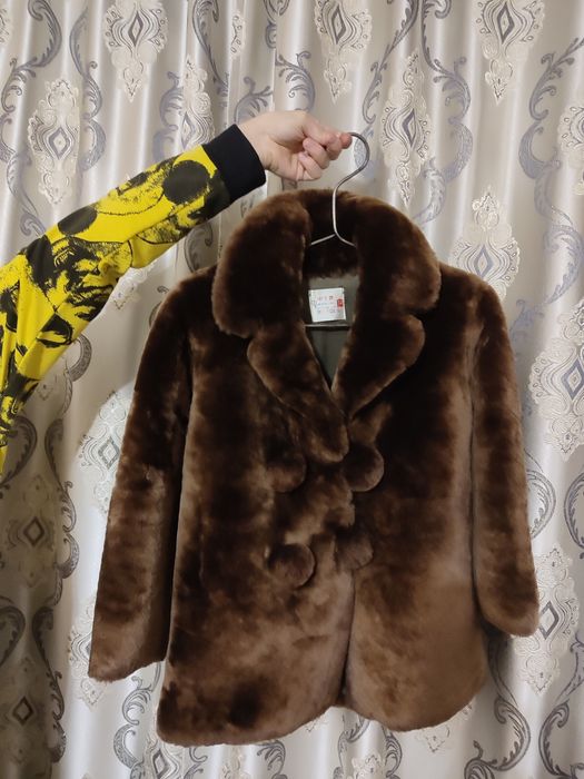 Шуба натуральная из цигейки