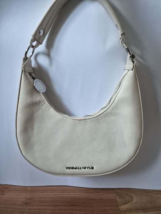 Чанта KENDALL + KYLIE - мръснобяла