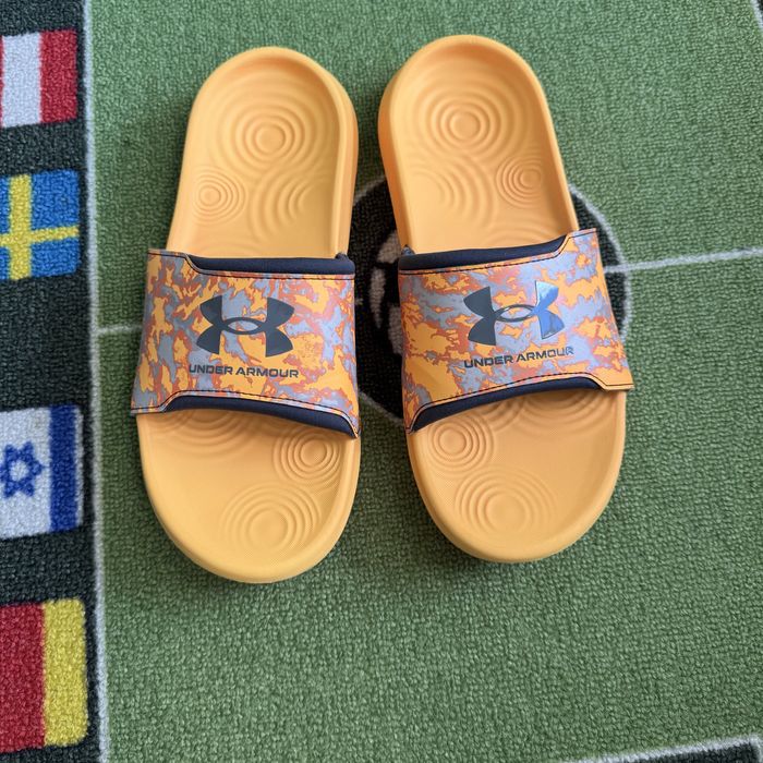 Мъжки чехли Under Armour
