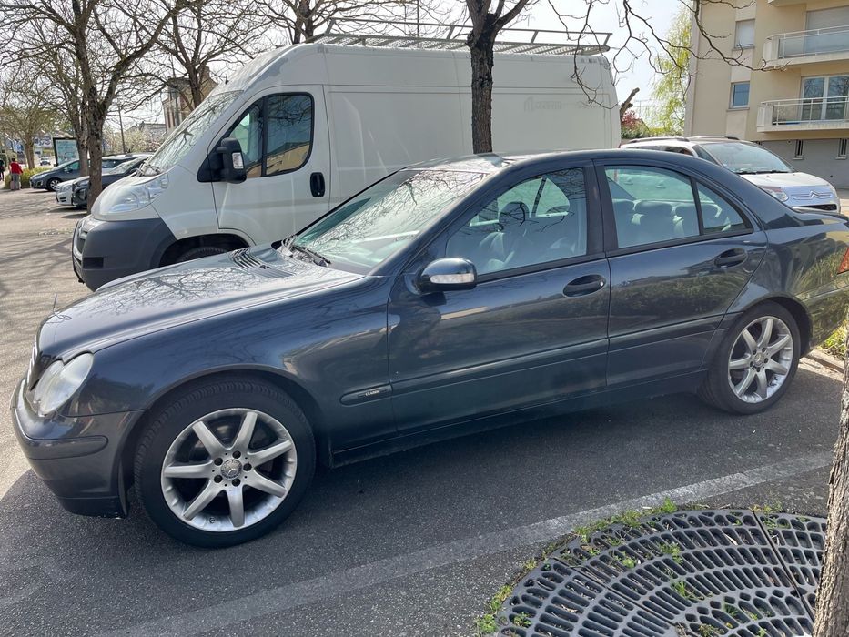Mercedes w203 2.2