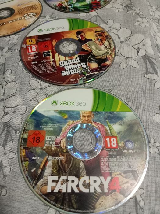 Vând  Xbox 360 în stare perfectă funcțional