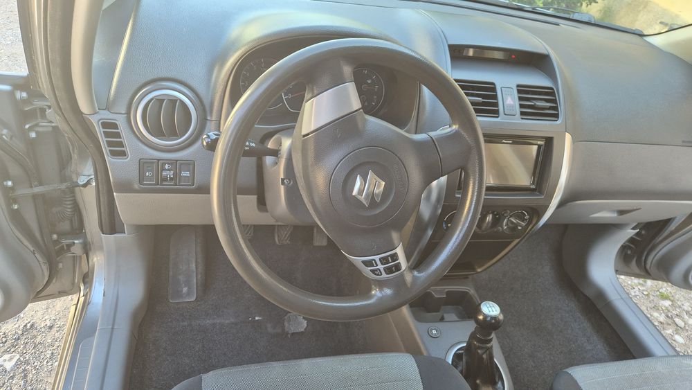 Suzuki SX4 сузуки сх4