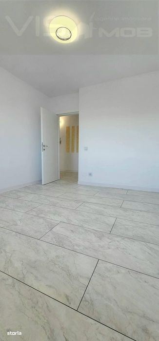 Apartament 2 camere, zona de jos