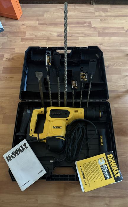 Ciocan rotopercutor DeWalt