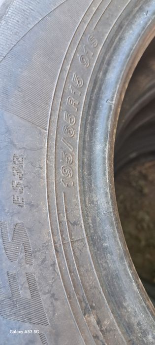 Продам покрышки якохама