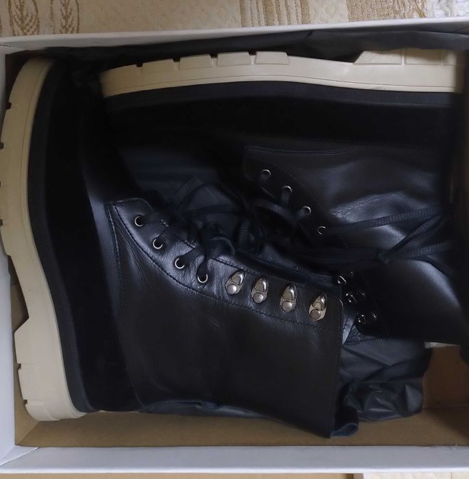 Боти 37 и 38 номер