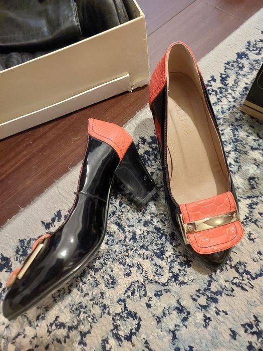 Женские туфли продам