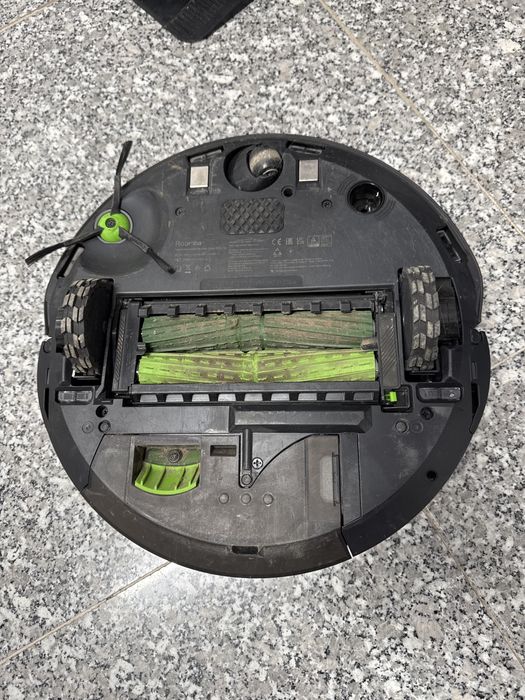 Aspirator robot iRobot Roomba Combo j9+ pentru piese