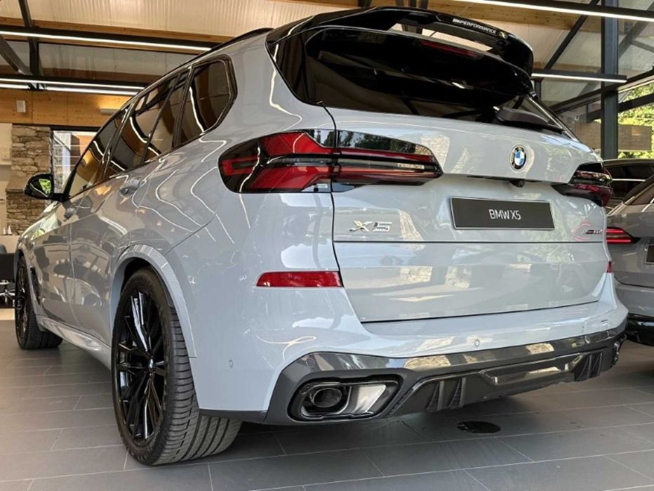 Ornamente evacuare tipsuri toba BMW X5 X6 X7 G05 G06 G07 negru shaddow