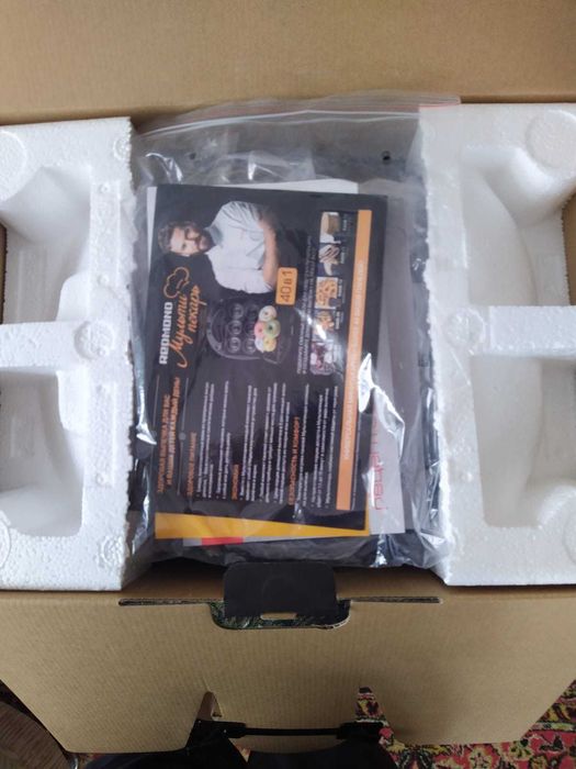 мультиварка Redmond