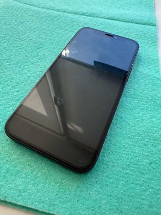 Продам Iphone 12 mini 64 gb в отличном состоянии