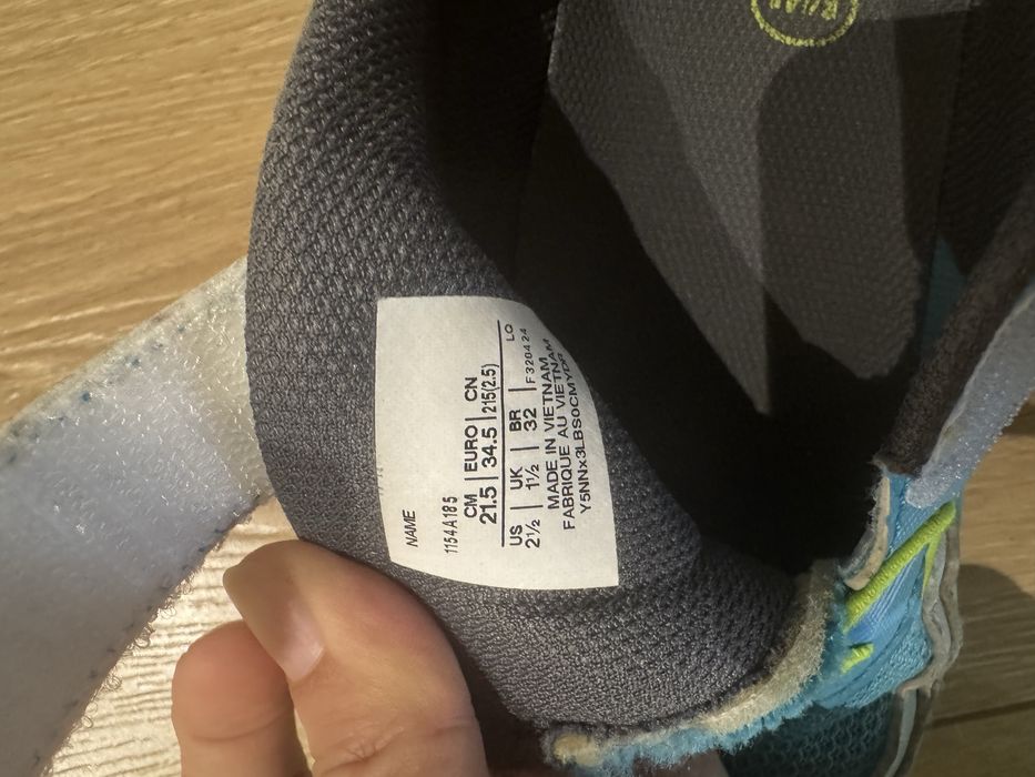 Asics кроссовки детские