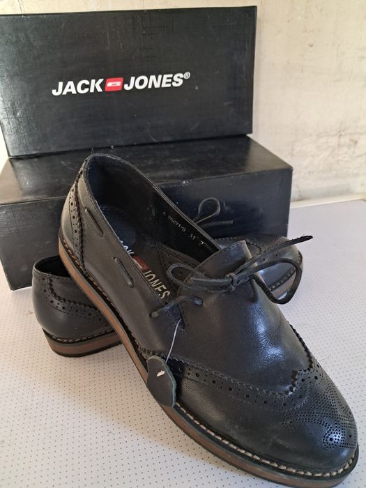 Новые туфли на мальчика кожа 33 размера .Дания.