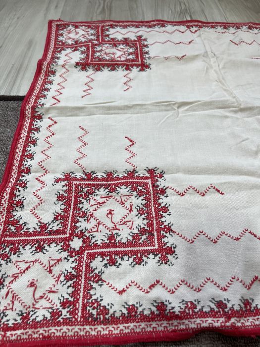 Стари български карета за маса