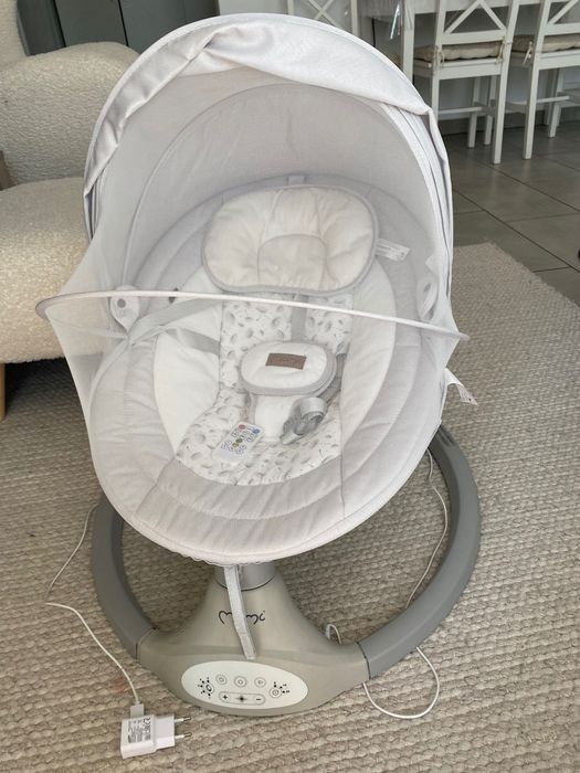 Balansoar electric Momi