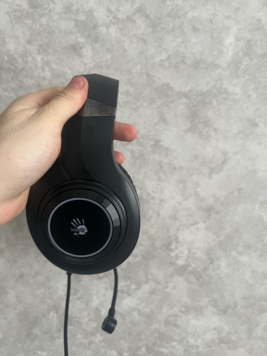 Игровые наушни Bloody