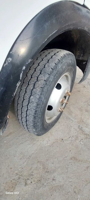 Gazel sotiladi  2006yil