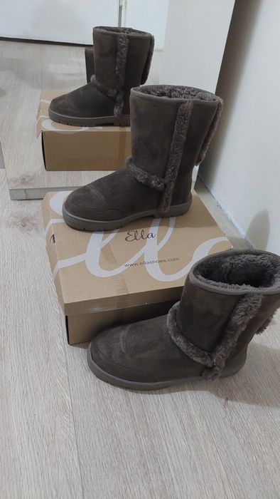 Много топли кафяви апрески