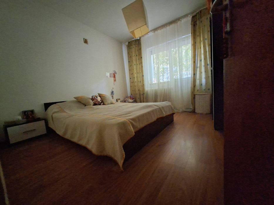 Apartament 2 camere semidecomandat  Nord Ploiesti