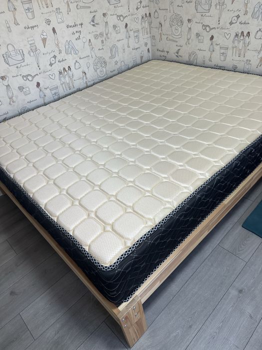 Продам матрац, в отлично состояние