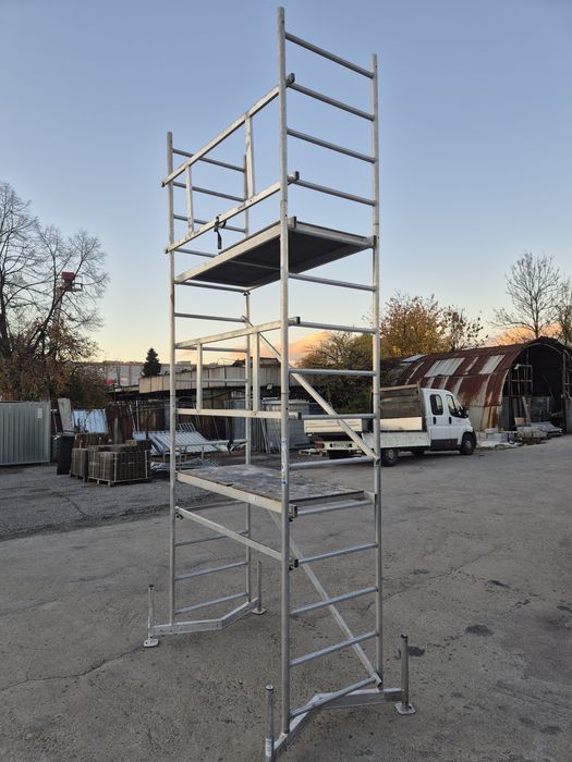 Мобилно скеле под наем !