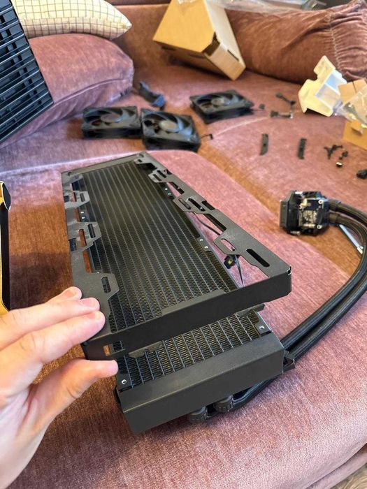 Cooler procesor ARCTIC Arctic Liquid Freezer III Pro 420, AIO 420mm, Intel/ AMD, Negru