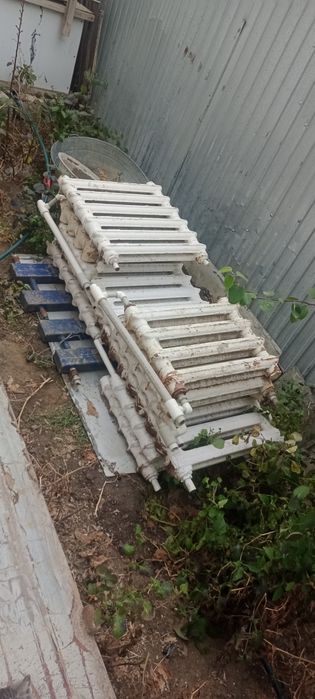 Продам чугунные радиаторы отопления б/у